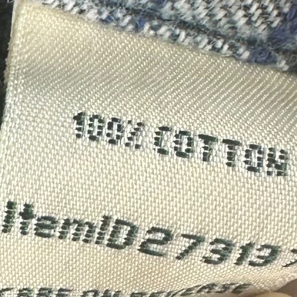 L.L. Bean Scotch Plaid Flannel Shirt Button Down Sz Small Green Blue Relaxed - Picture 5 of 5